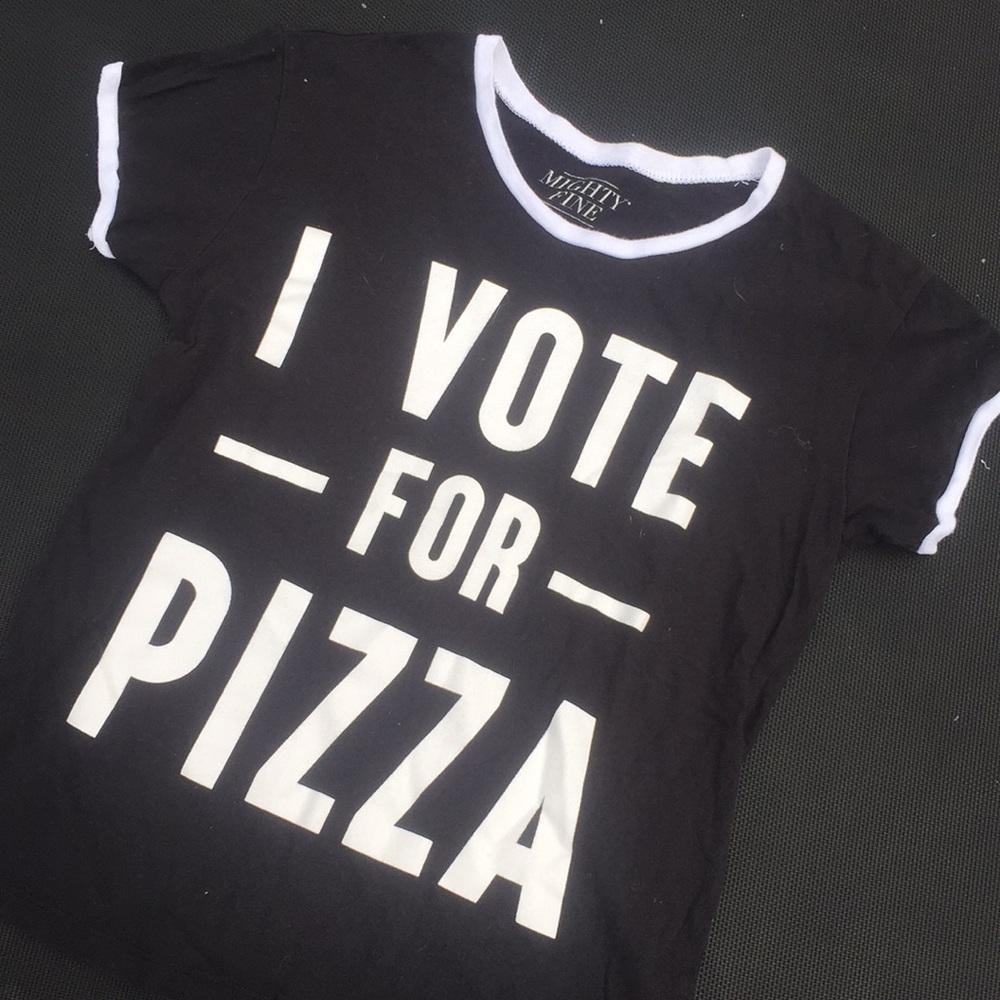 “I vote for pizza” graphic tee